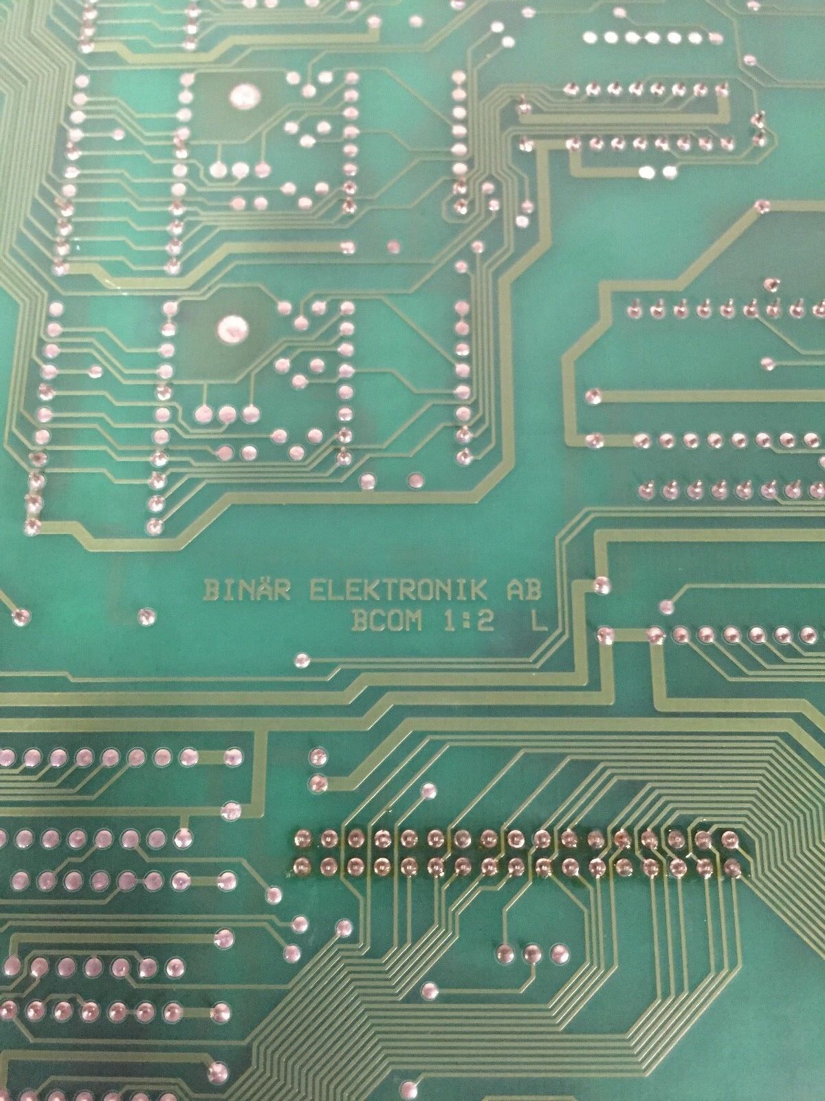 Binaer Elektronik AB BCOM 1:2 L BCP69:4