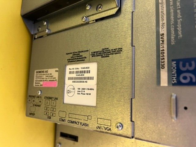 SIEMENS SIMATIC Panel PC 677B(AC) 15" Key 6AV7873-0BE50-1AC0