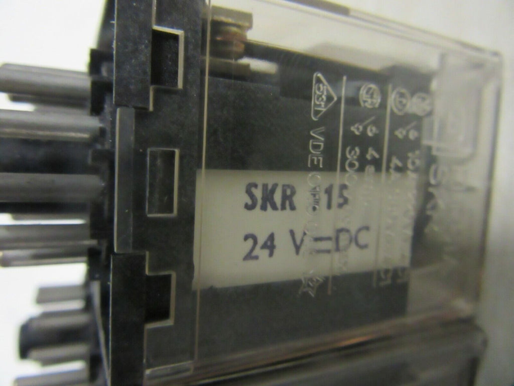 Elesta SKR115 24 V=DC -8pieces-