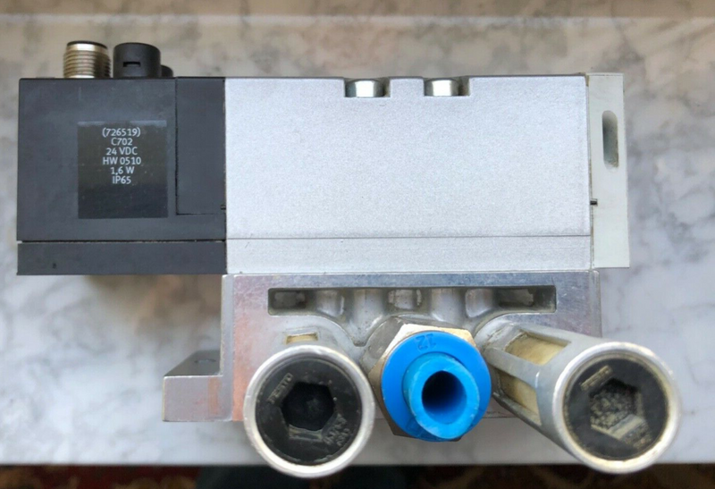Festo VSVA-B-P53C-D-D1-1R5L Magnetventil