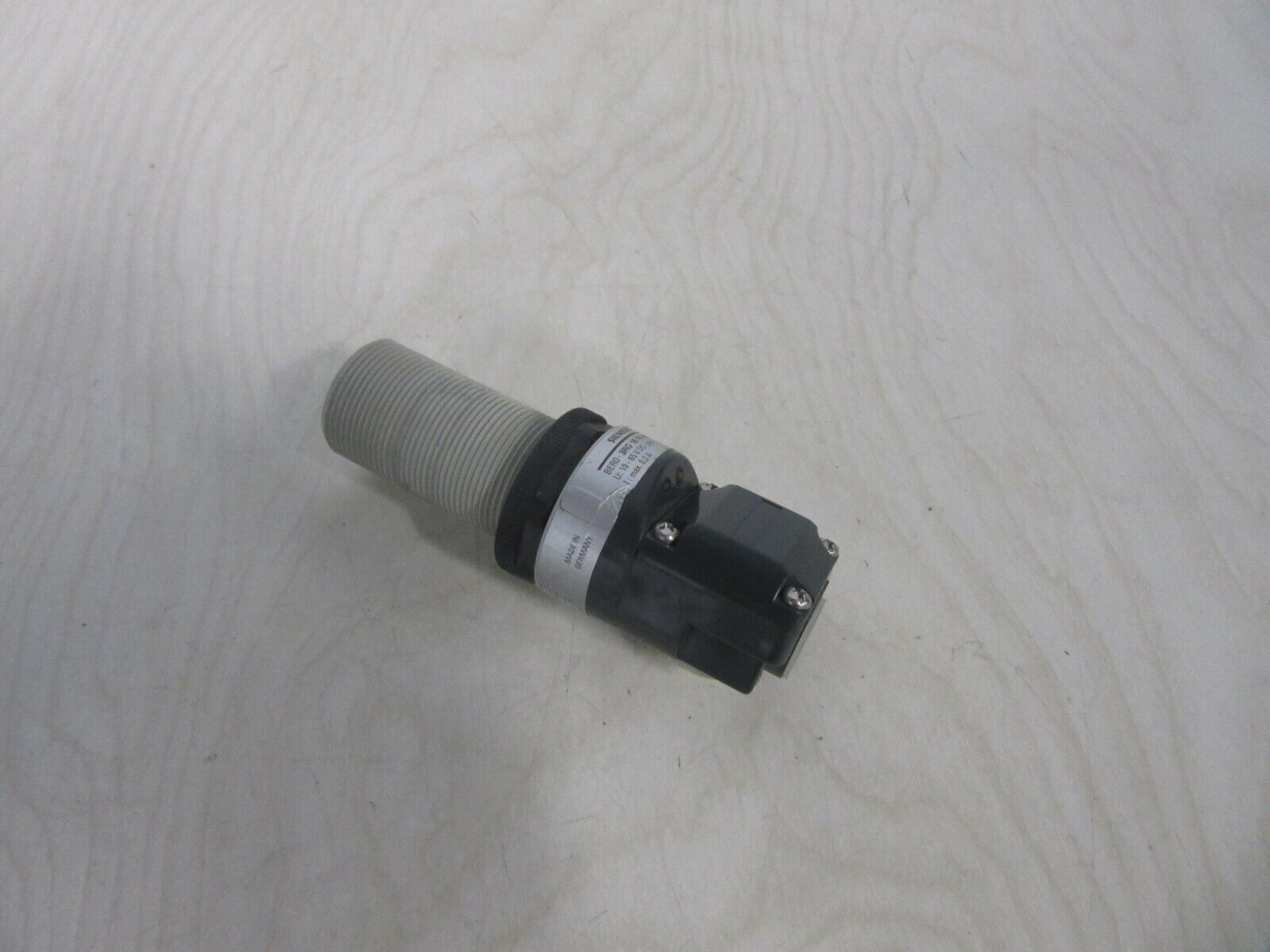 Siemens BERO 3RG 16 14 - 6 AC 00 Näherungssensor