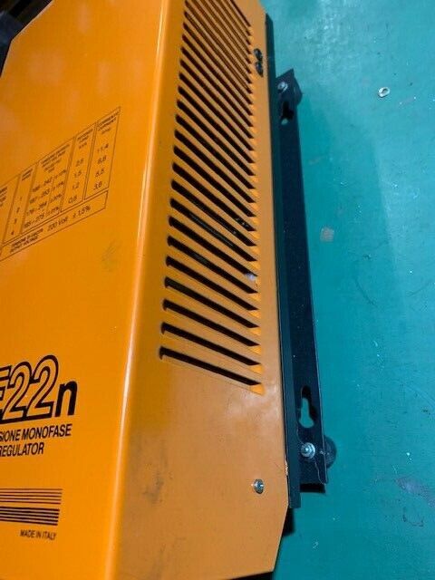 IREM ministab E22n Singel phase automatic voltage regulator