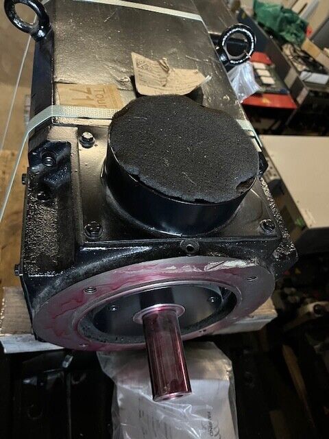 Faurndau AC motor ASM132 L 37-54-B-FF-S