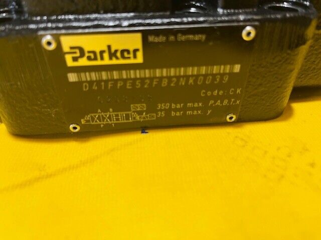 Parker Proportional Valve D41FPE52FB2NK0039 + D1FPE55H9NB0039D16