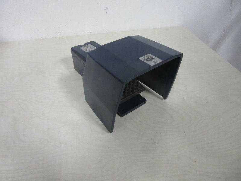 Schmersal Fußschalter  Typ: GFS 1Ö/1S IEC 60947-5-1