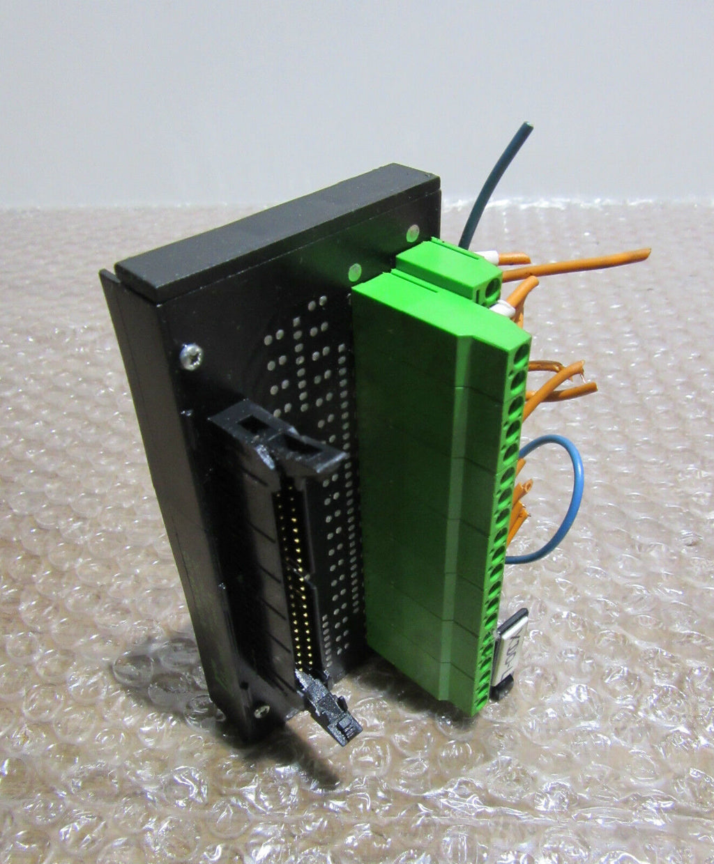 Murr Elektronik Art. No. 54 205 max. 125 VAC/DC