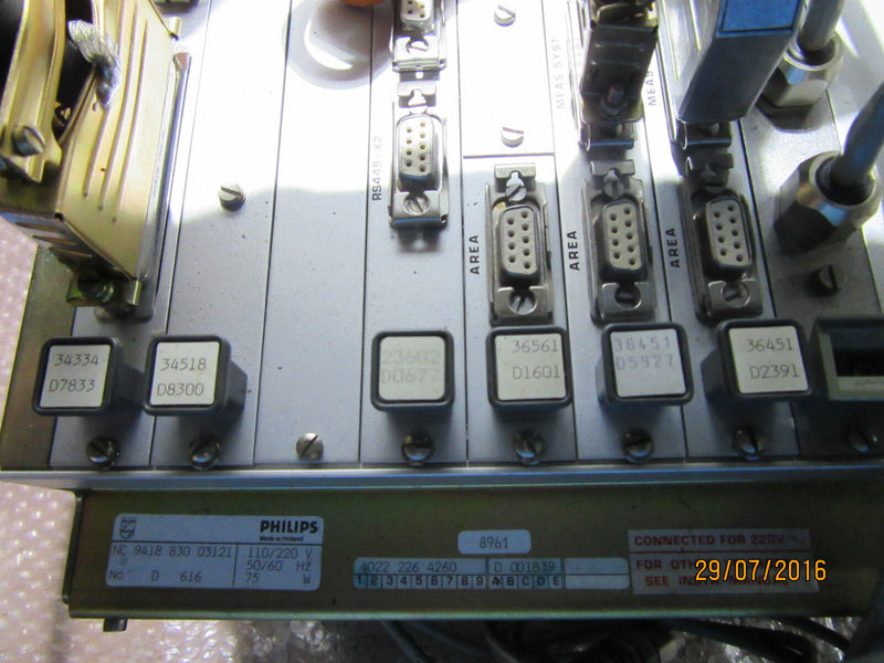 PHILIPS RACK NC 9418 830 03121 110/220 V mit Modulen (siehe Bilder)  - used - 