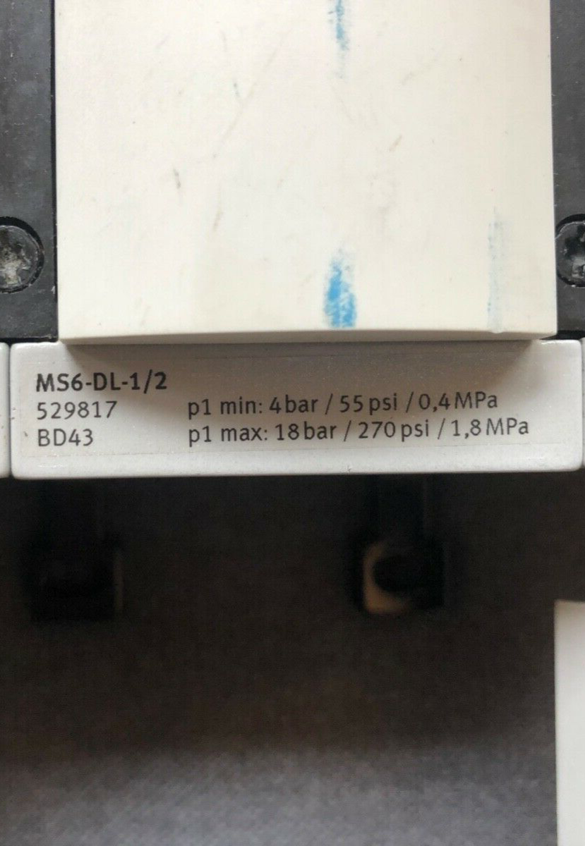 Festo M56-EM-1-1/2+M56-LFR-1/2-C-R-V-AS+M56-EE-1/2-V24+M56-DL-1/2+M56-FRM-1/2-Y