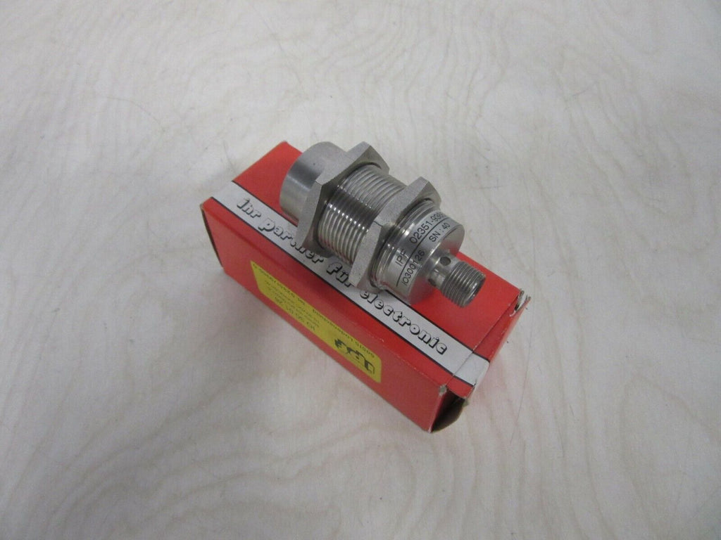 ipf electronic IO 30 01 26 sensor ind pro M30x1,5  