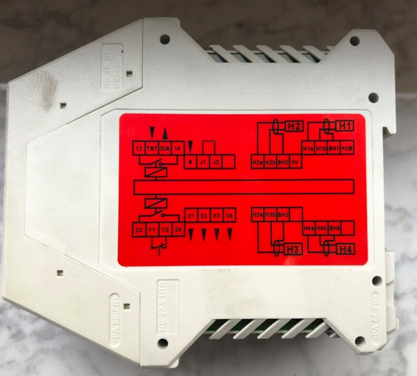 EUCHNER CES-A-AEA-04B Safety Switch Auswertegerät Id.Nr.: 072000