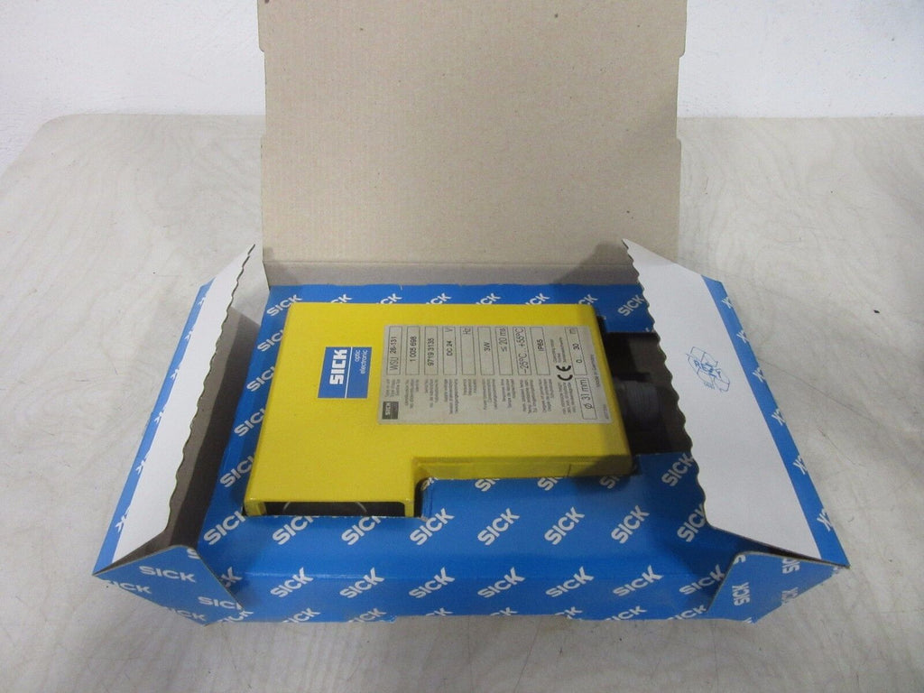 SICK WSU 26-131 1005698 24V DC  -unused-