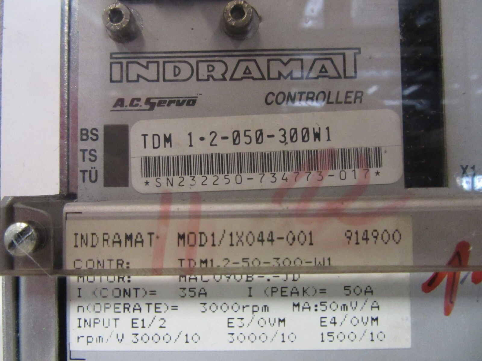 Indramat AC Servo Controller TDM1.2-50-300-W1 TDM 1.2-050-300W1 -used-