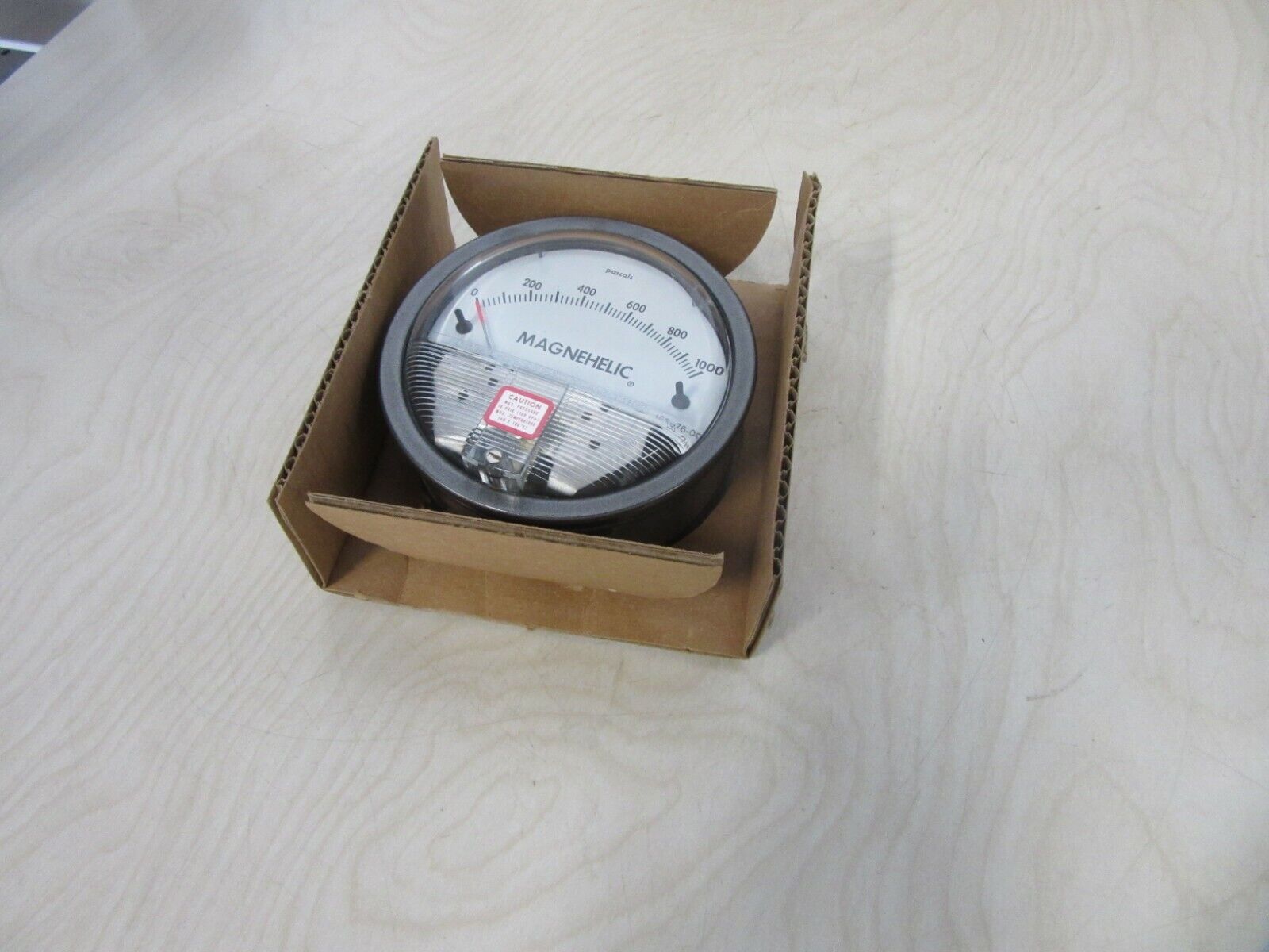 DWYER Pressure Gage W07M JM 0-1000Pa max. pressure 100kPa