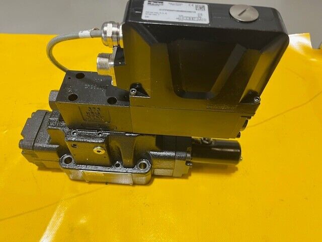 Parker Proportional Valve D41FPE52FB2NK0039 + D1FPE55H9NB0039D16