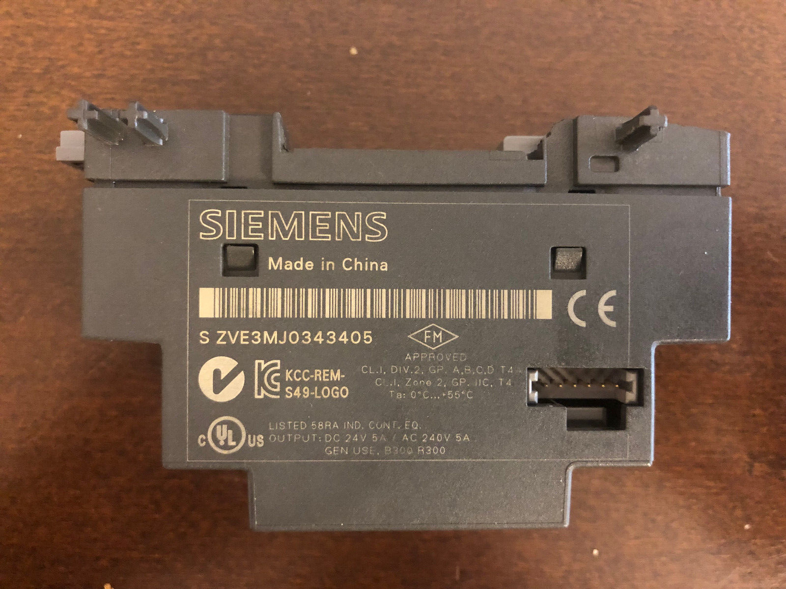 Siemens LOGO! DM 12/24R Output 4xRelay/5A 6ED1 055-1MB00-0BA1