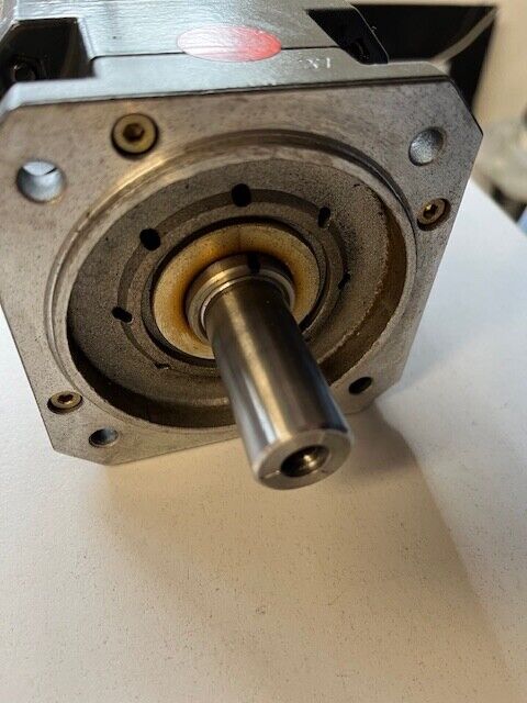Siemens 1FT6041-4AK71-4AL0-Z OPTICAL ENCODER B01 2048