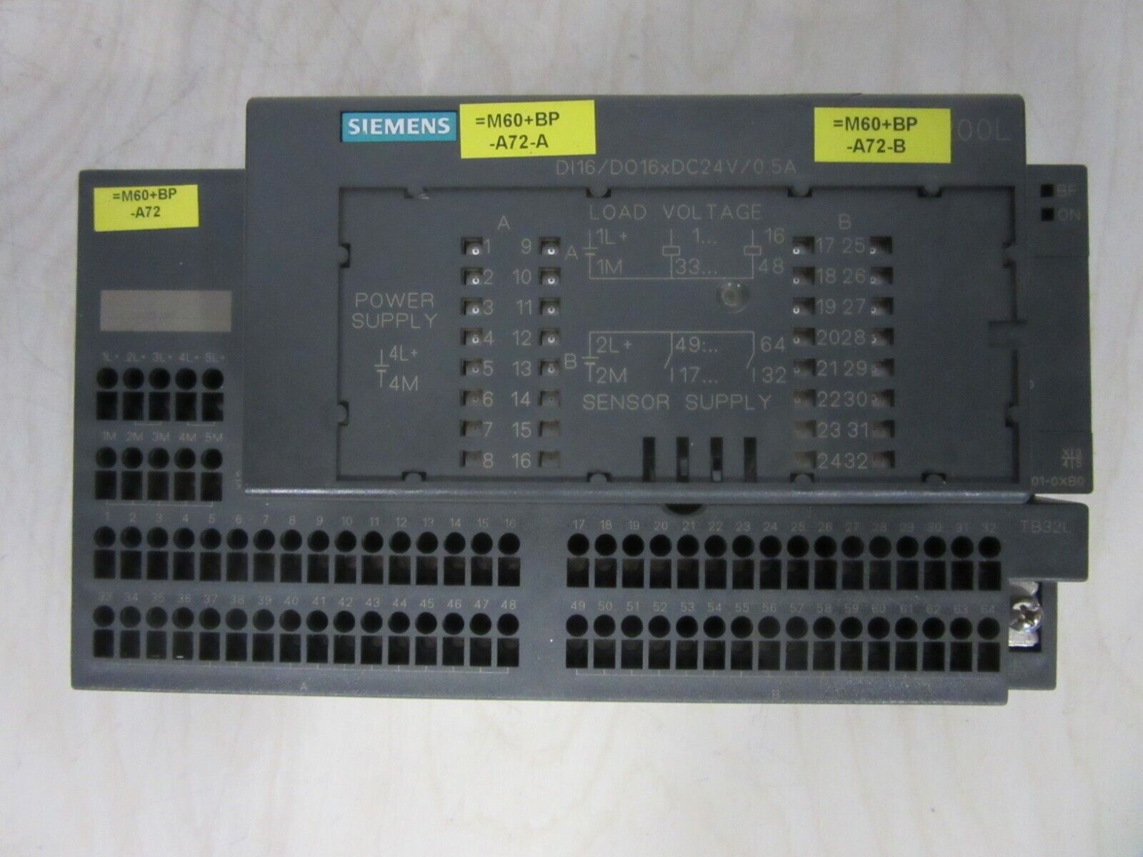 Siemens 133-1BL01-0XB0 ET 200L +193-1CL00-0XA0 TB32L