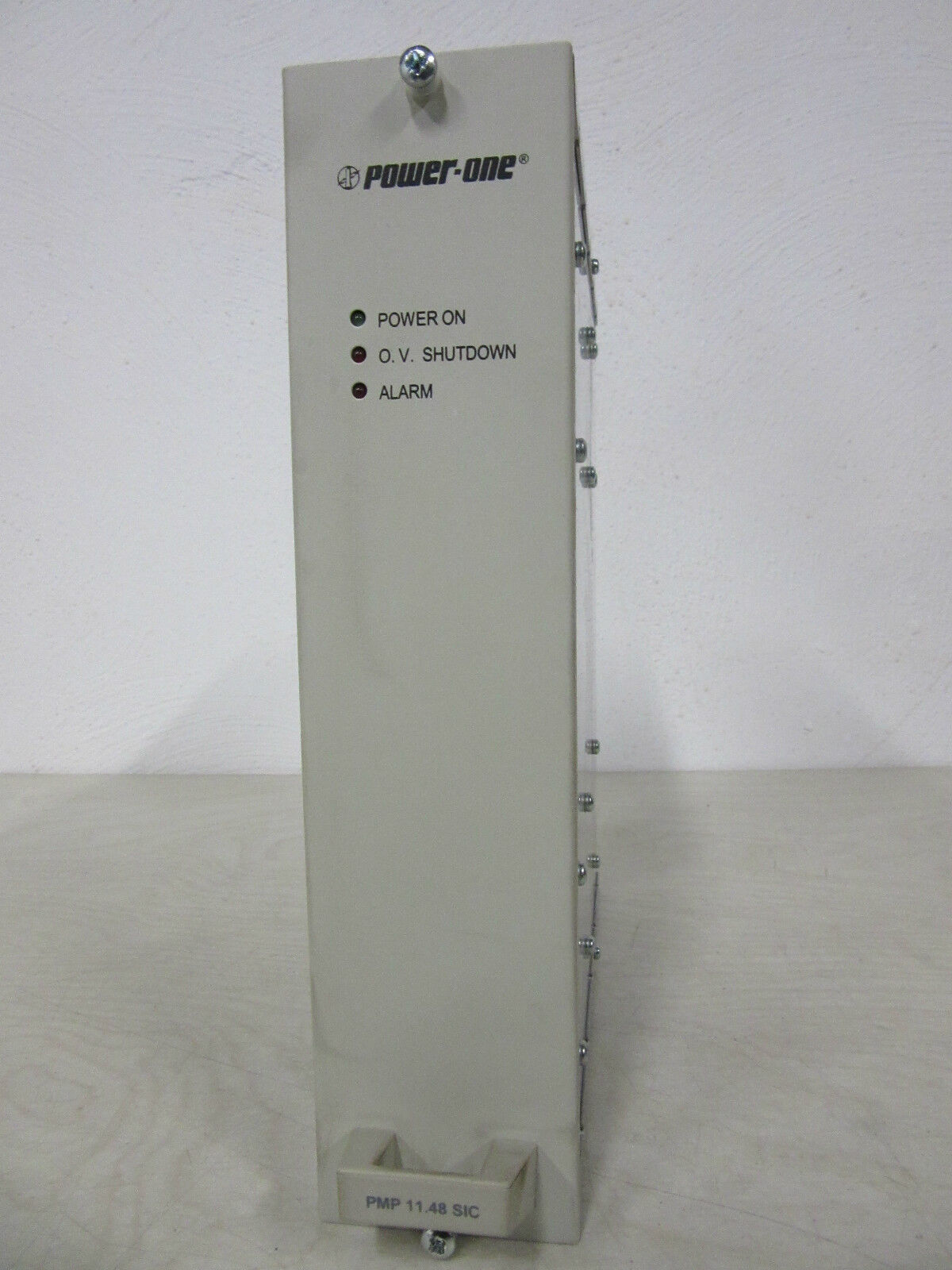 Power One PMP 11.48 SIC Output: 1100W -used-
