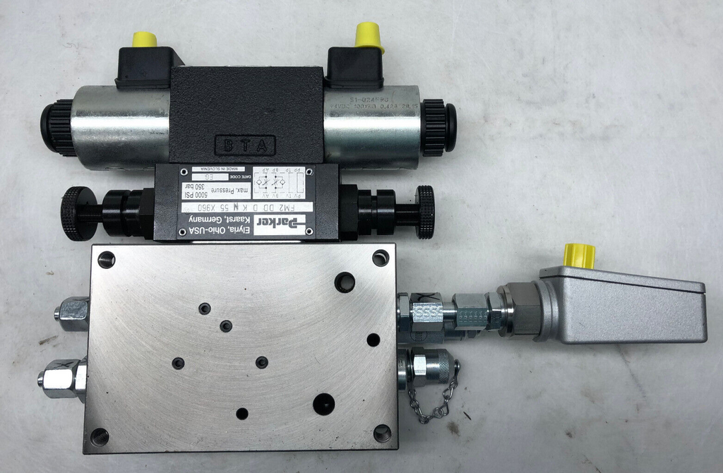 Parker Unit mit D1VW004CNJDLJ591, FM2DDDKN55 X960, SensoControl SCPSD-400-04-27