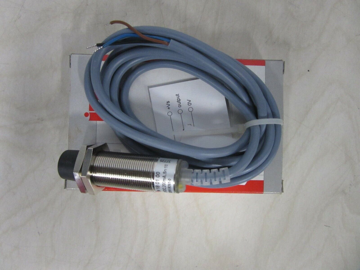 ipf electronic  IN 18 01 00 Induktiver Sensor M18x1