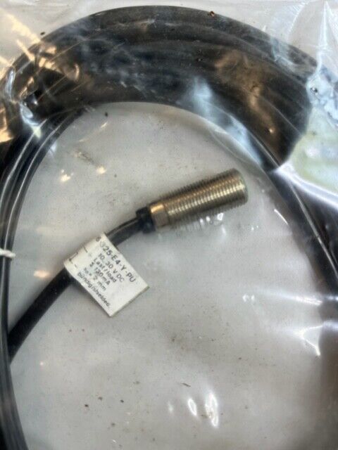 Balluff  BES 516-325-E4-Y-PU