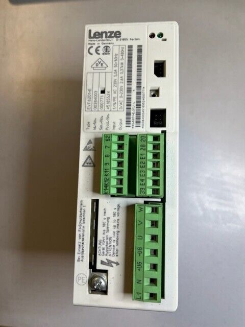 Lenze  Type: EVF8201-E  Id.-No. 00384003 0,37kw