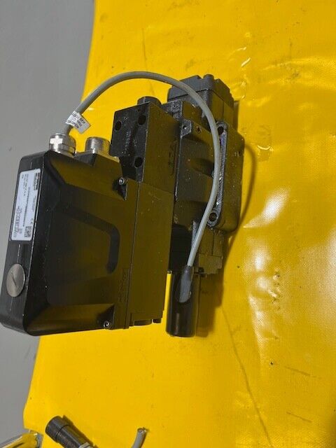 Parker Proportional Valve D41FPE52FB2NK0039 + D1FPE55H9NB0039D16