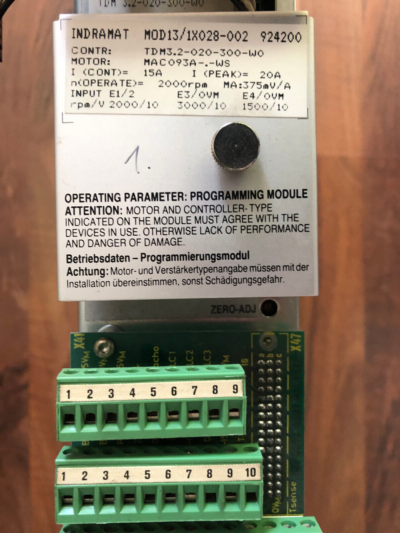 INDRAMAT Controller TDM 3.2-020-300-W0  240060-09422