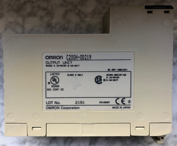 Omron C200H-OD219 Output UNIT