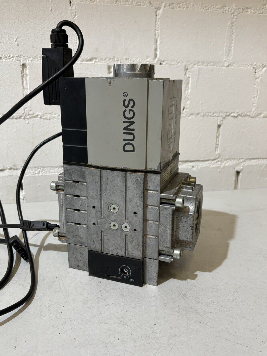 Weishaupt DUNGS W-MF SE 512 C01 S22 Gasdruckregler Gasarmatur W-MF 512 C