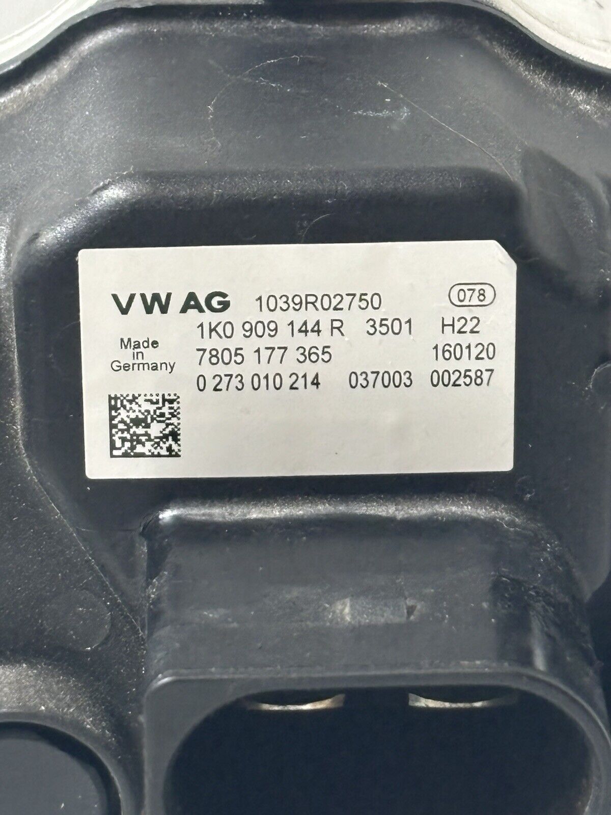 VW LENKGETRIEBE Servolenkung Servomotor 1K0909144R Original