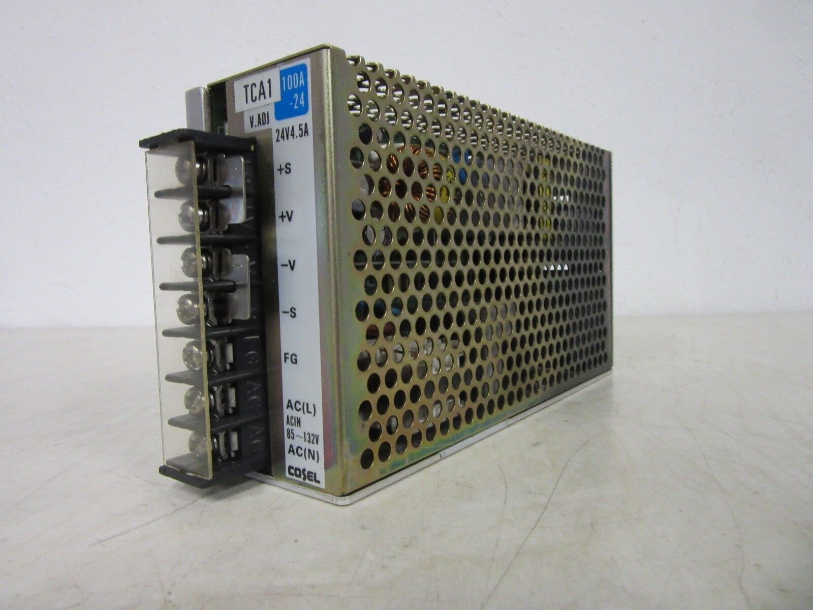 Cosel K100A-24 24V 4.5A Netzteil