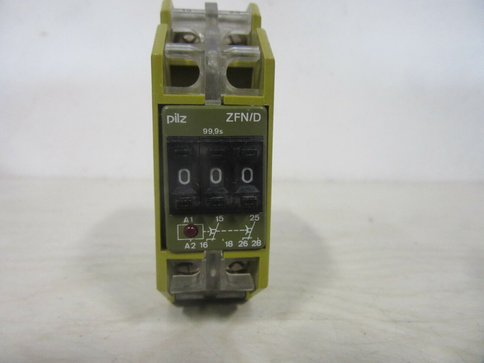 Pilz ZFN/D 99,9s/2Uz Zeitrelais 673000
