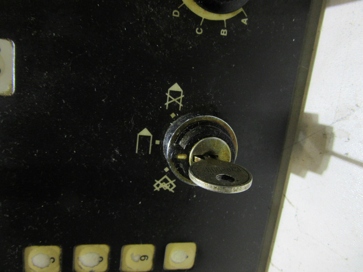 NUM 760 Operator Panel | Mektron France S.A. FK0641-021-2000J 