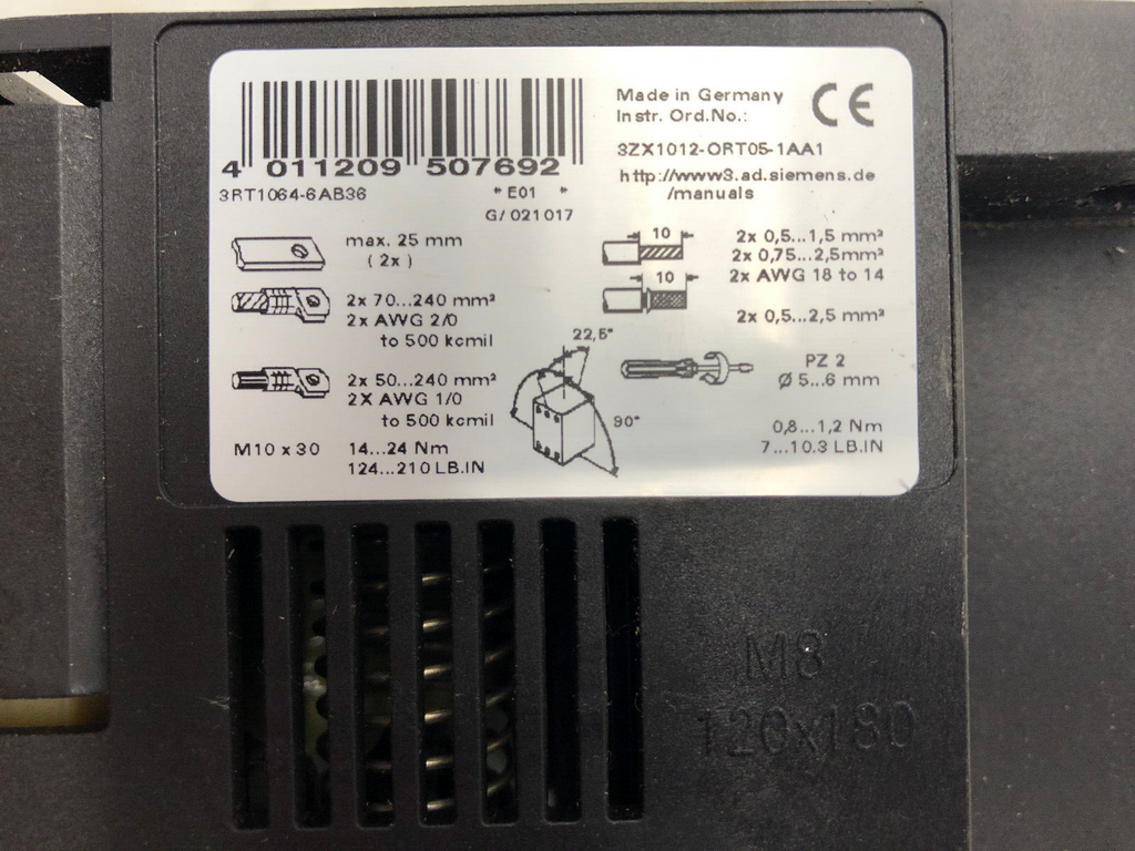 Siemens 3RT1064-6AB36 Leistungsschütz mit 2x 3RH1921-1DA11