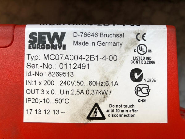 SEW Eurodrive MOVITRAC MC07A004-2B1-4-00 ID: 8269513