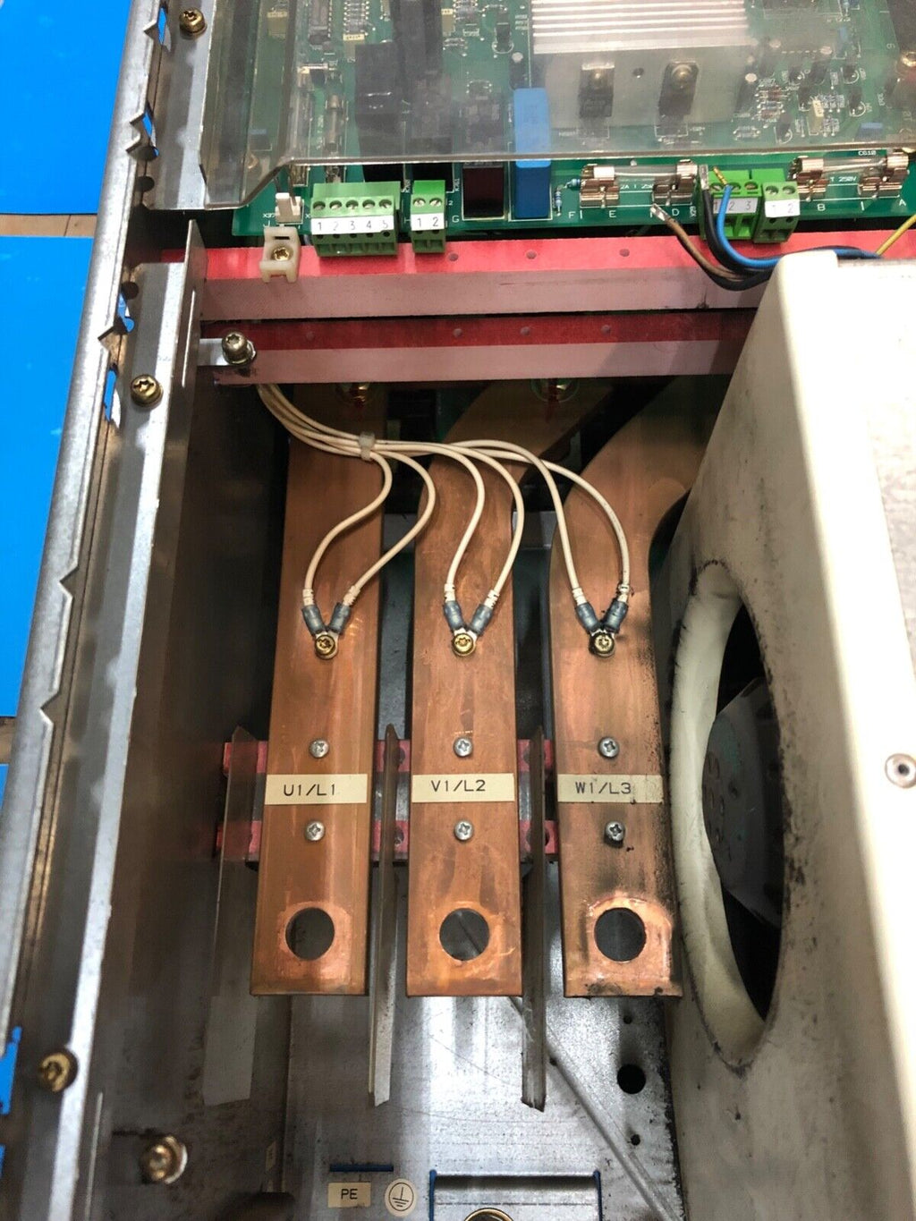 Siemens Einspeiseeinheit 6SE7036-1EE85-0AA0