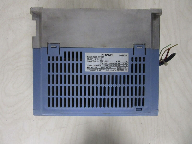 Hitachi X200 Frequenzumrichter Inverter  0,75 KW X200-007HFEF