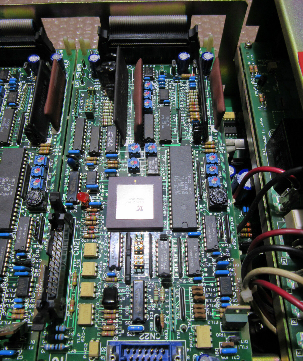 Yaskawa Electric Servo Controller CACR-TS111Z1SR