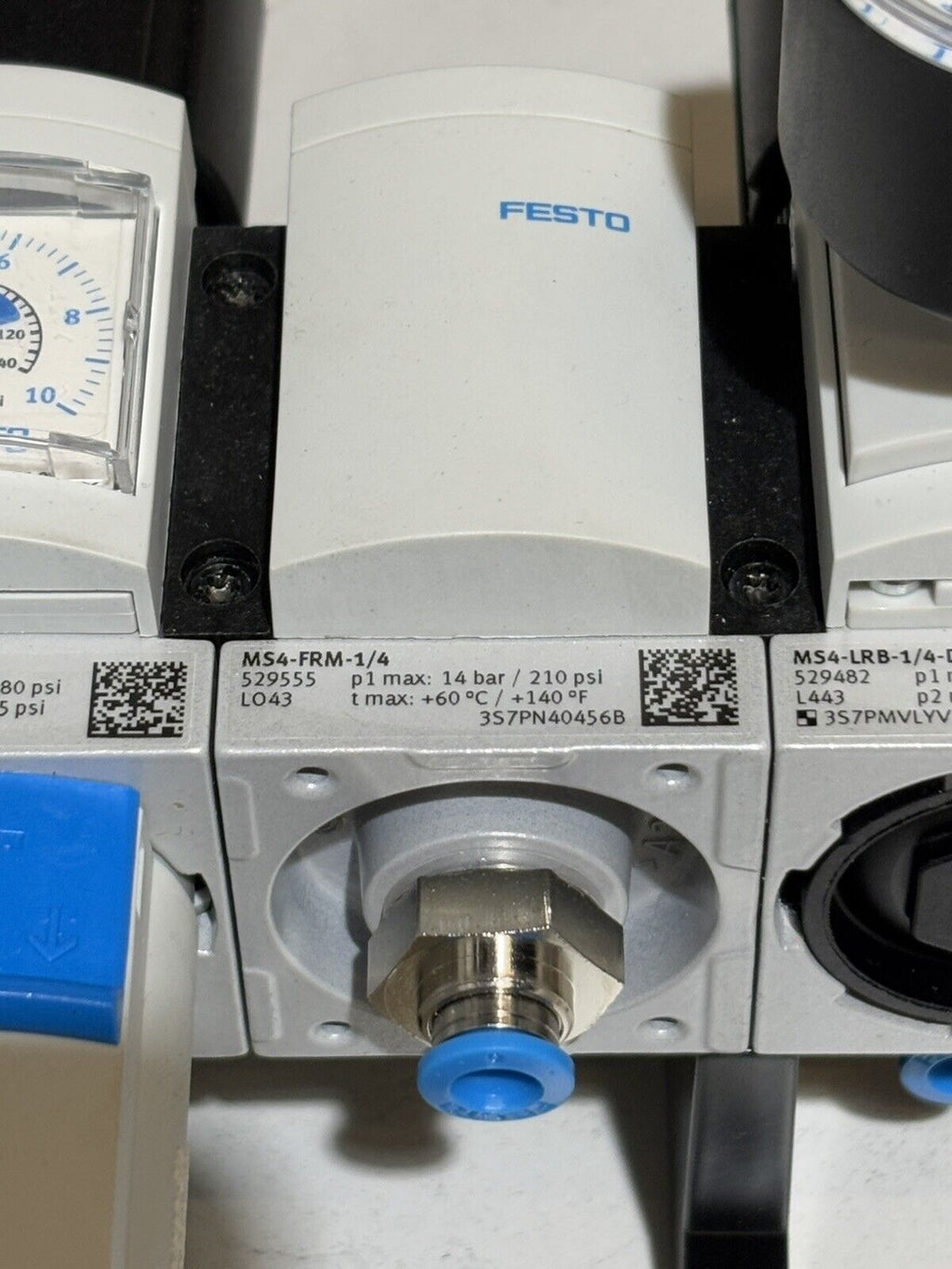 FESTO Wartungseinheit mit 541258, 529150, 529555, 529482 2pcs.