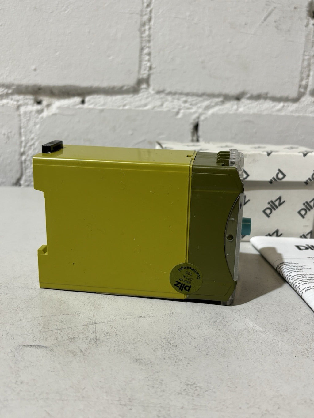 Pilz P1M-1NK/230VWS/1A+1R 479160 P1M-1NK