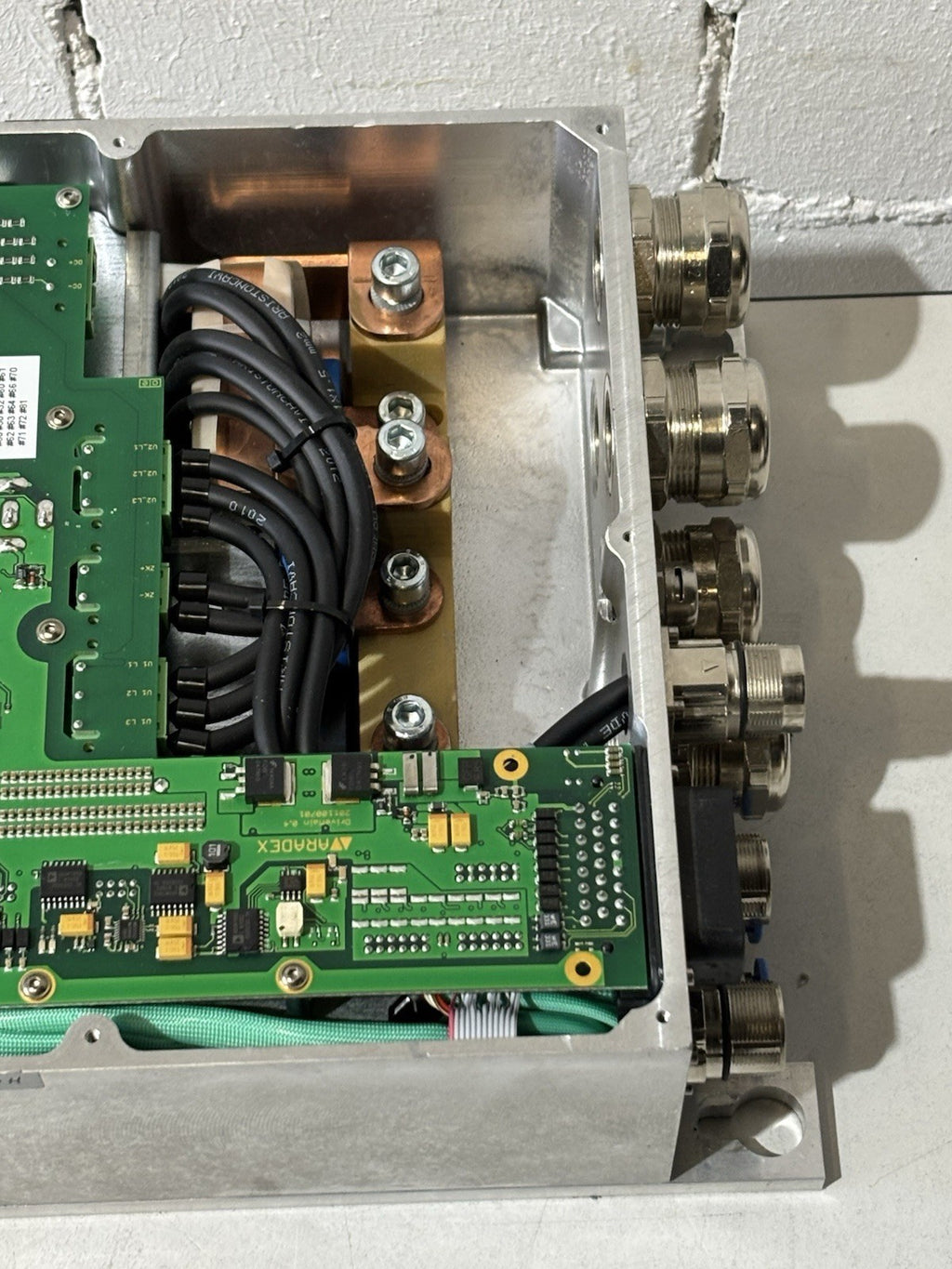 ARADEX VP600 100A1 WI 001 550...720VDC  controlled inverter