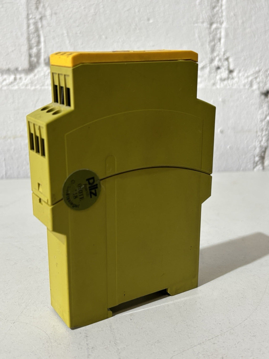 Pilz PNOZ X7 24 DC/AC 774059