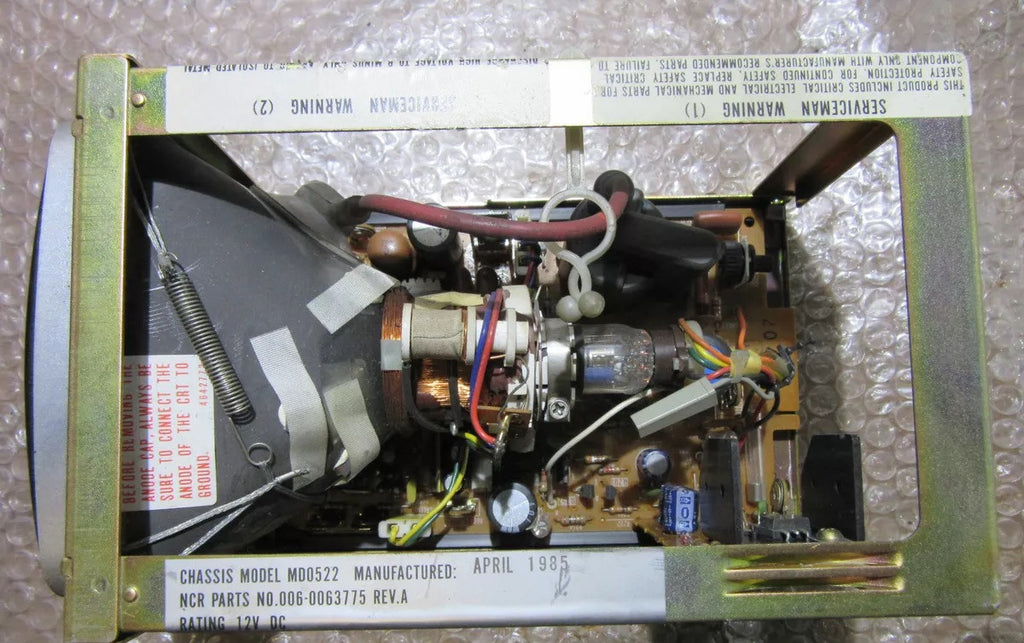 HITACHI LTD. YOKOHAMA WORKS Y5D 023979 Monitor