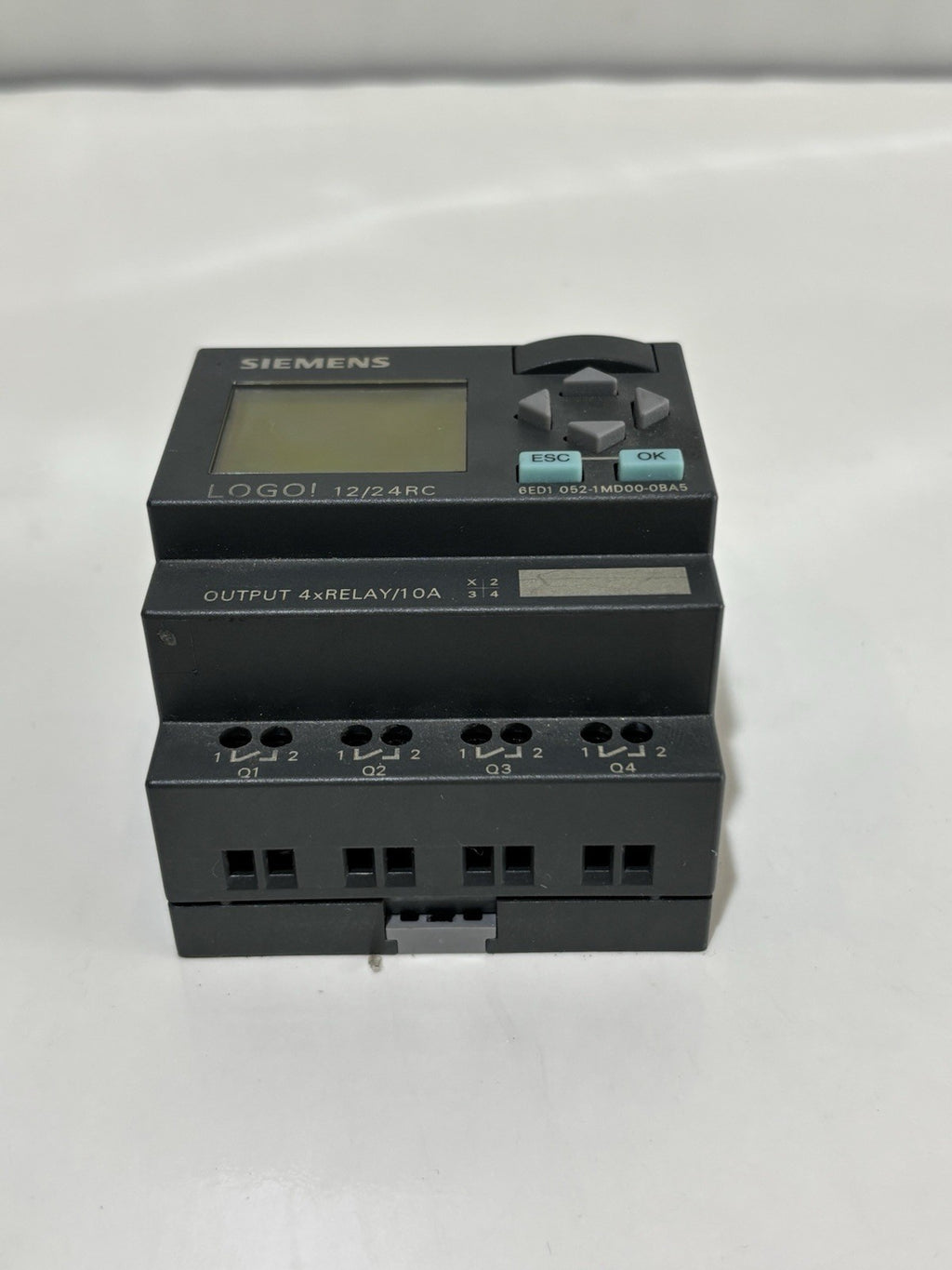 Siemens 6ED1 052-1 MD00-0BA5 LOGO! 12/24RC E-Stand: 01