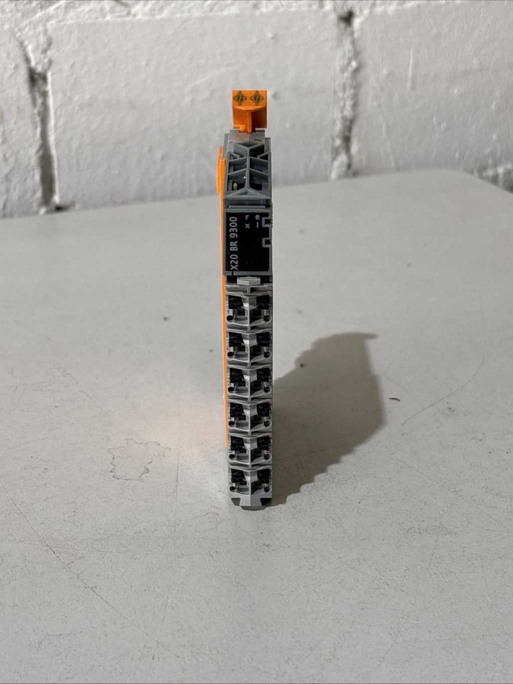 B&R  X20 BR 9300 + Trägermodul X20 BM11