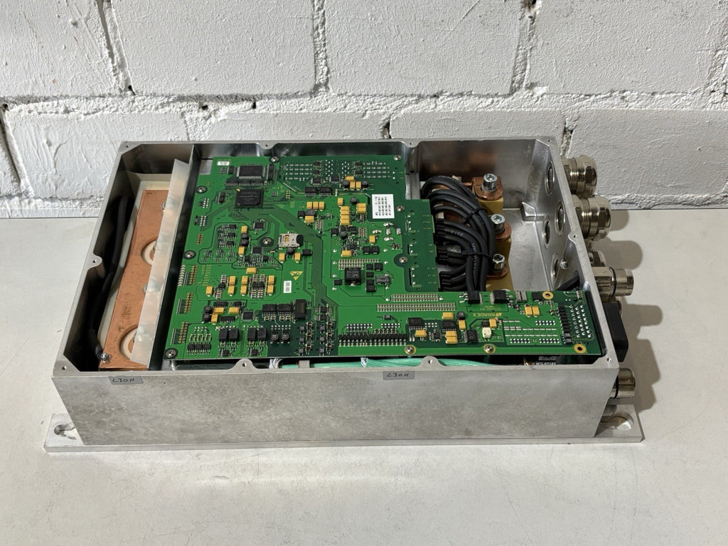 ARADEX VP600 100A1 WI 001 550...720VDC  controlled inverter