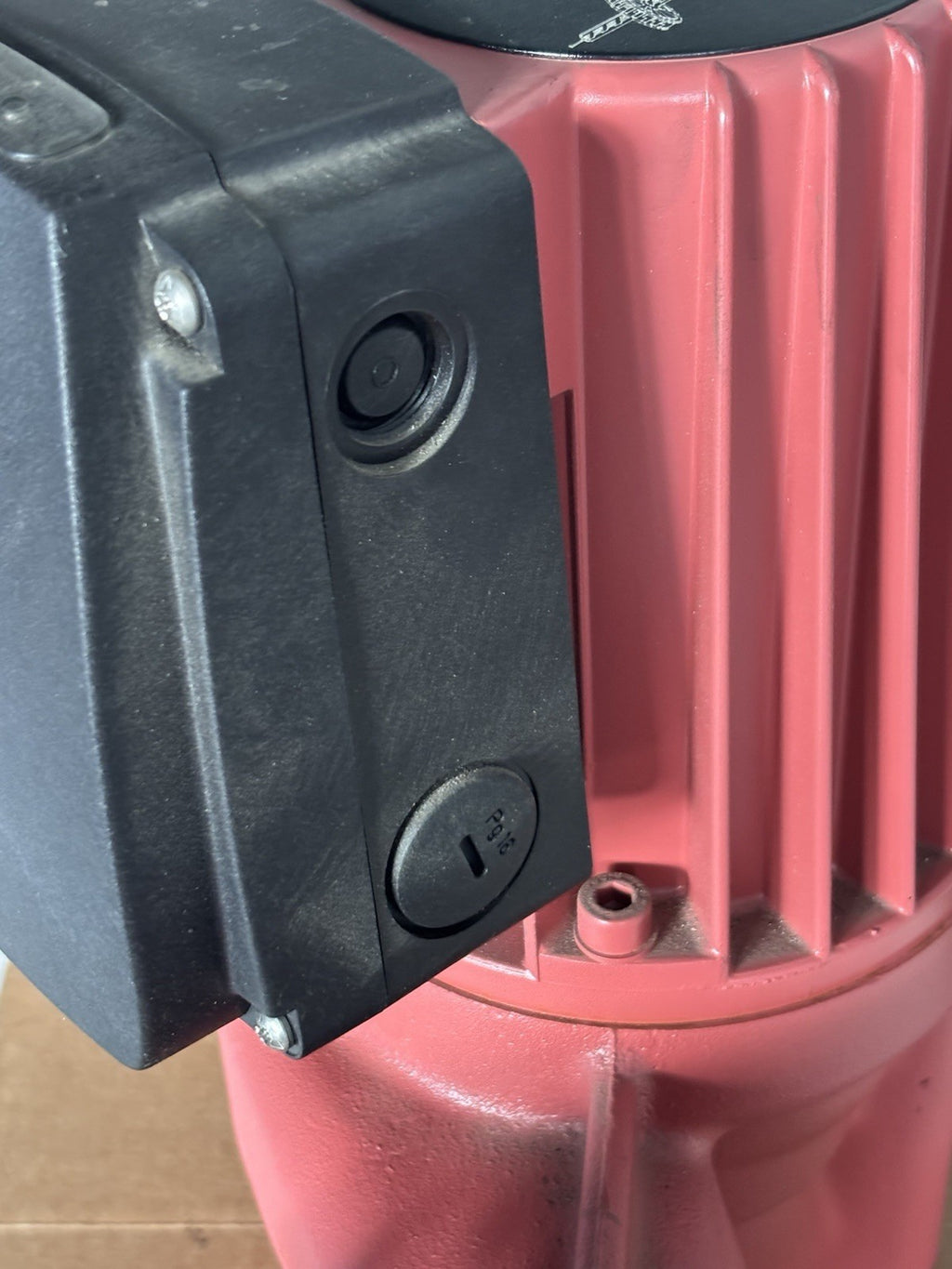 Grundfos UPS 65-60/2F 96402260 Model A Umwälzpumpe