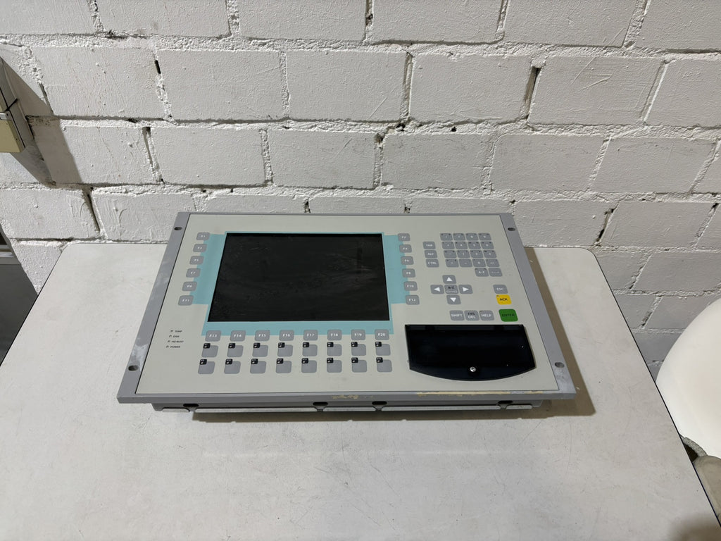 Siemens Simatic OP37 6AV3637-1LL00-0AX1 pentium 100MHZ, 8MB RAM