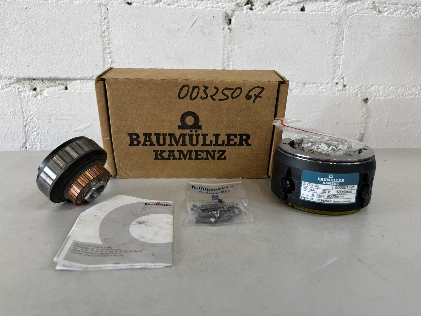 Baumüller GHTS42 Tachogenerator Encoder